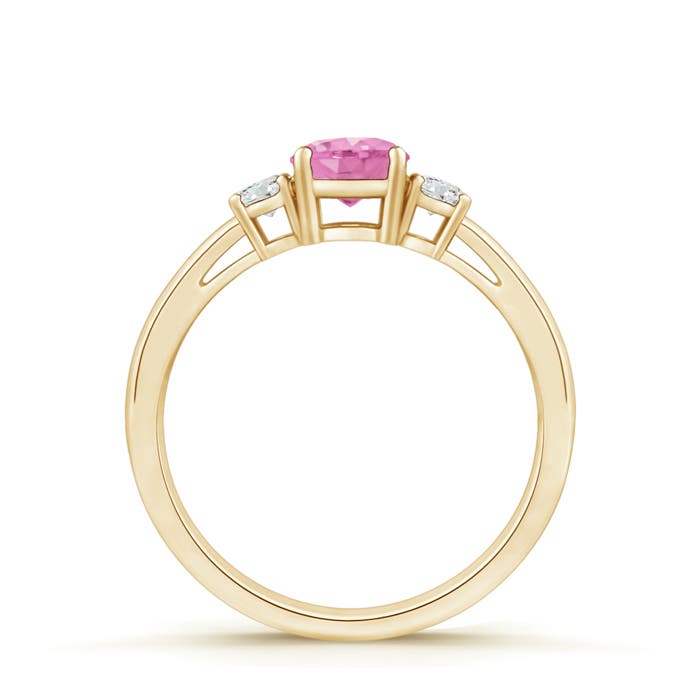 A - Pink Sapphire / 0.69 CT / 14 KT Yellow Gold