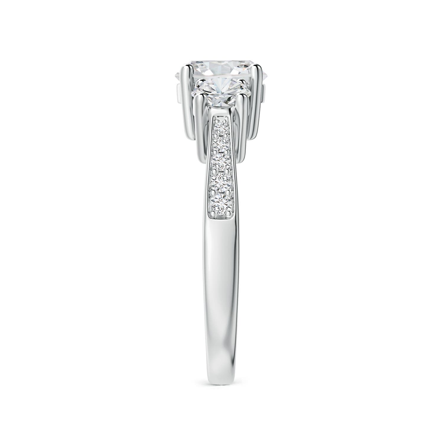 H, SI2 / 2.04 CT / 14 KT White Gold