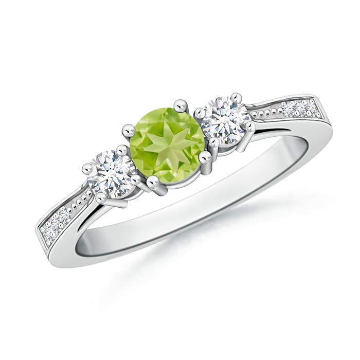 AA - Peridot / 0.83 CT / 14 KT White Gold