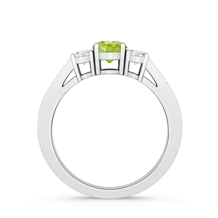 AA - Peridot / 0.83 CT / 14 KT White Gold