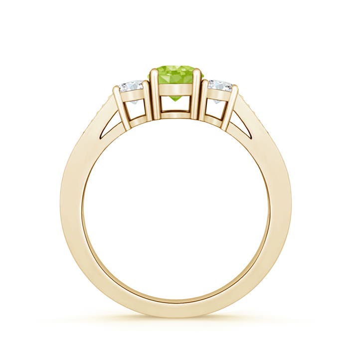 AA - Peridot / 0.83 CT / 14 KT Yellow Gold