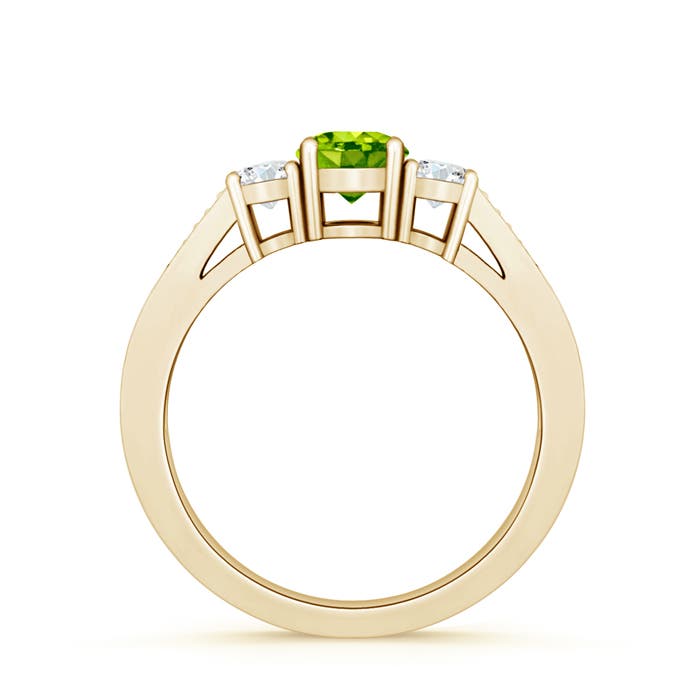 AAA - Peridot / 0.83 CT / 14 KT Yellow Gold