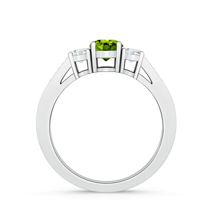 AAAA - Peridot / 0.83 CT / 14 KT White Gold