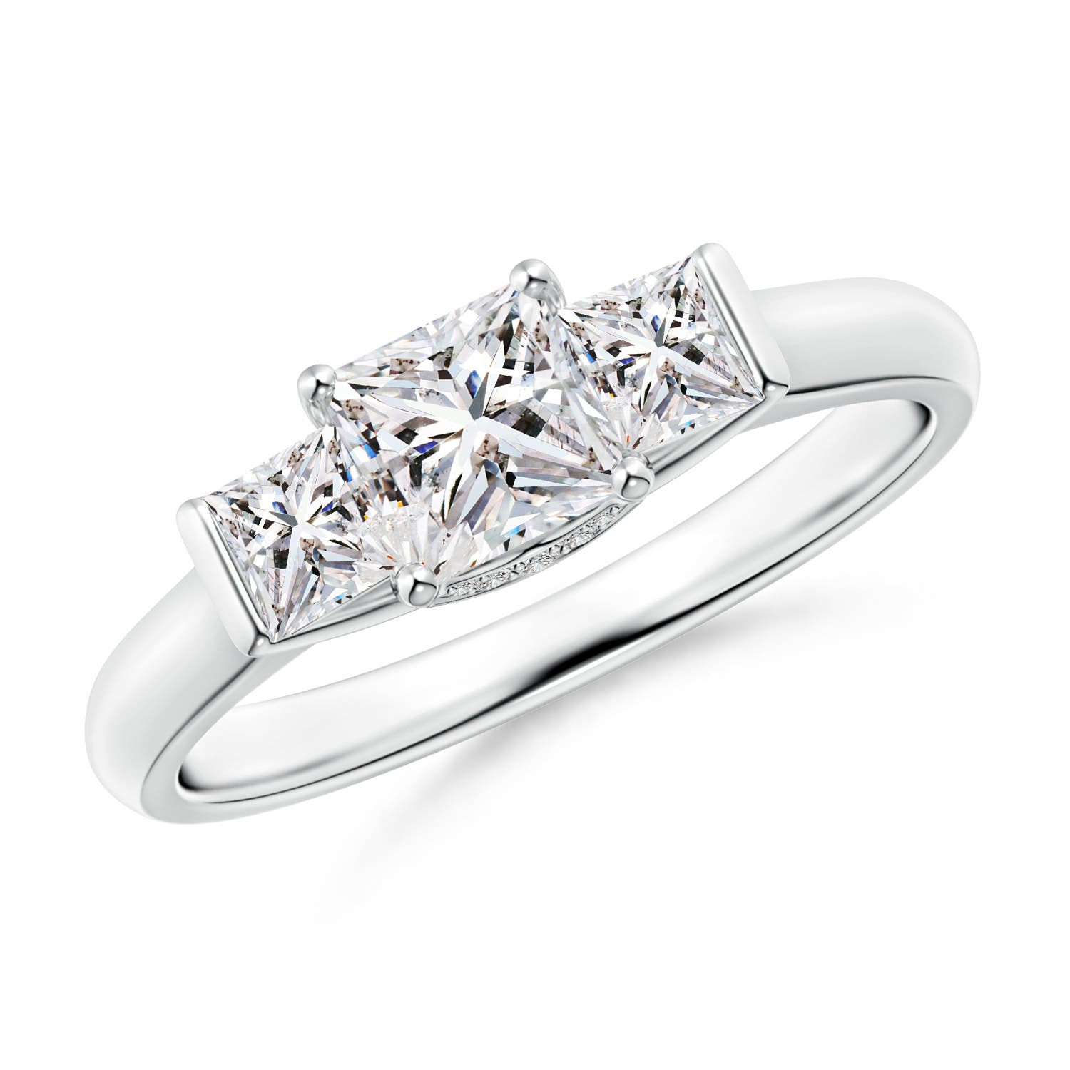 I-J, I1-I2 / 0.93 CT / 14 KT White Gold