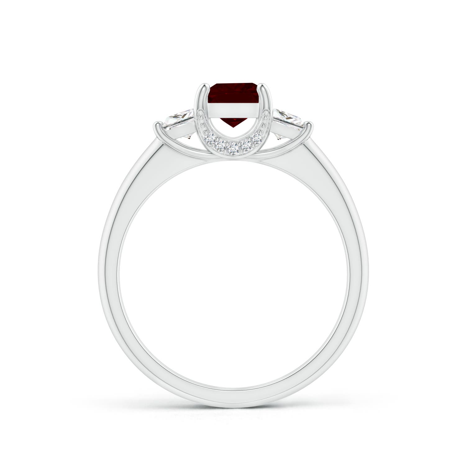 AA - Garnet / 1.12 CT / 14 KT White Gold