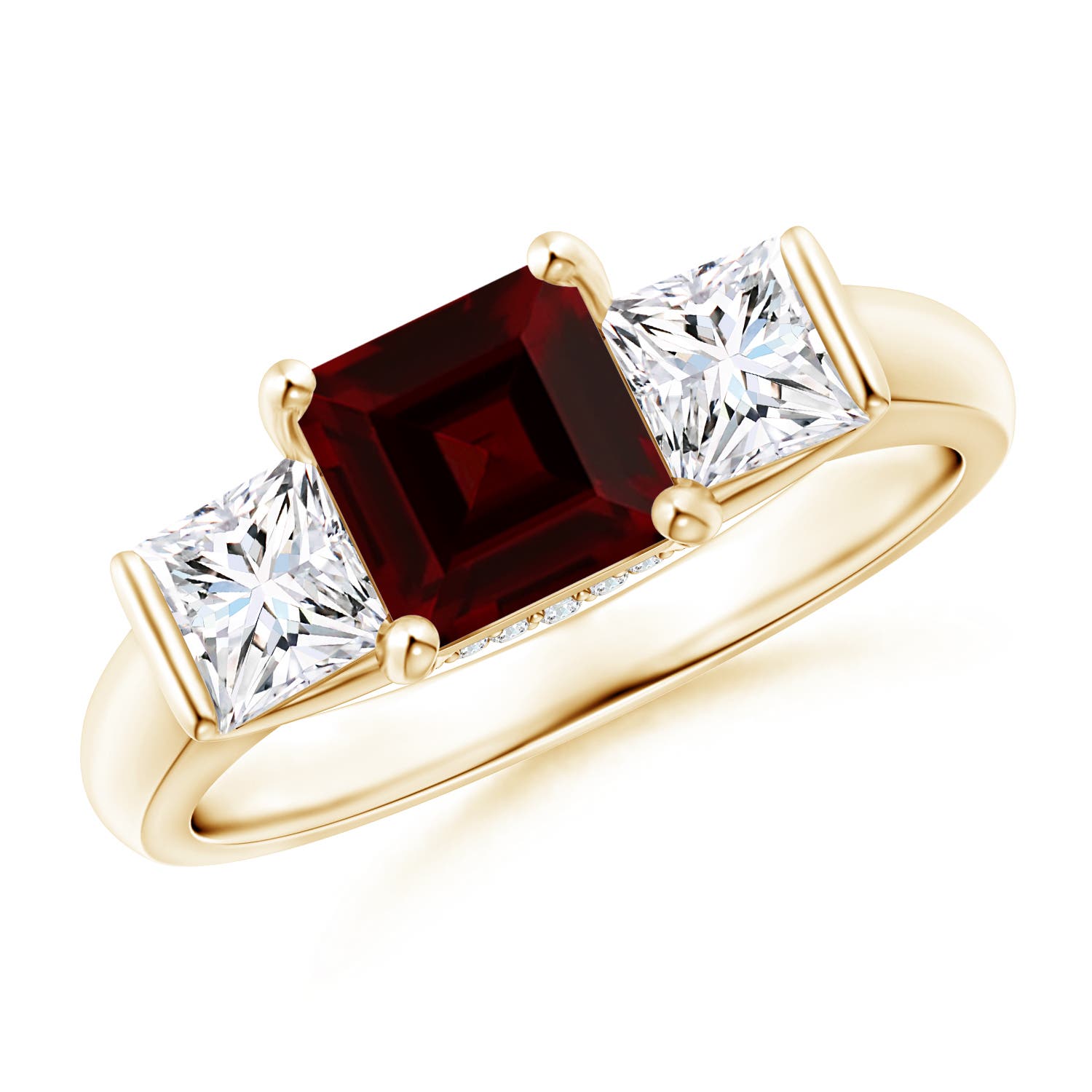 AA - Garnet / 2.19 CT / 14 KT Yellow Gold