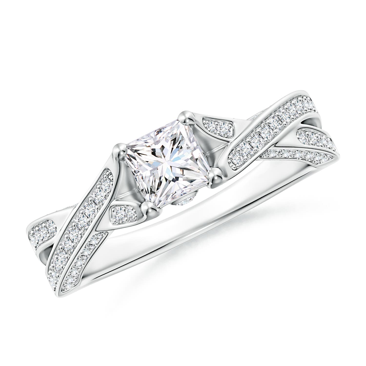 G, VS2 / 0.92 CT / 14 KT White Gold