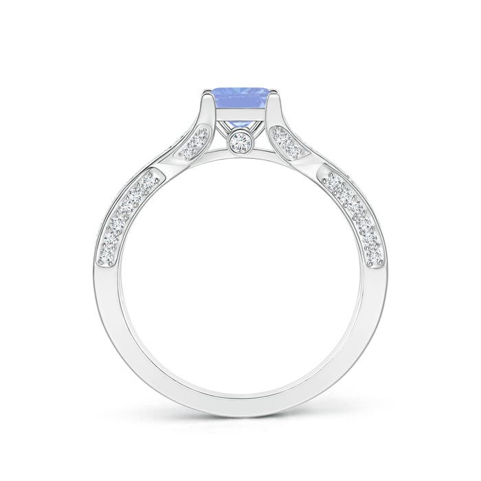 A - Tanzanite / 1.53 CT / 14 KT White Gold