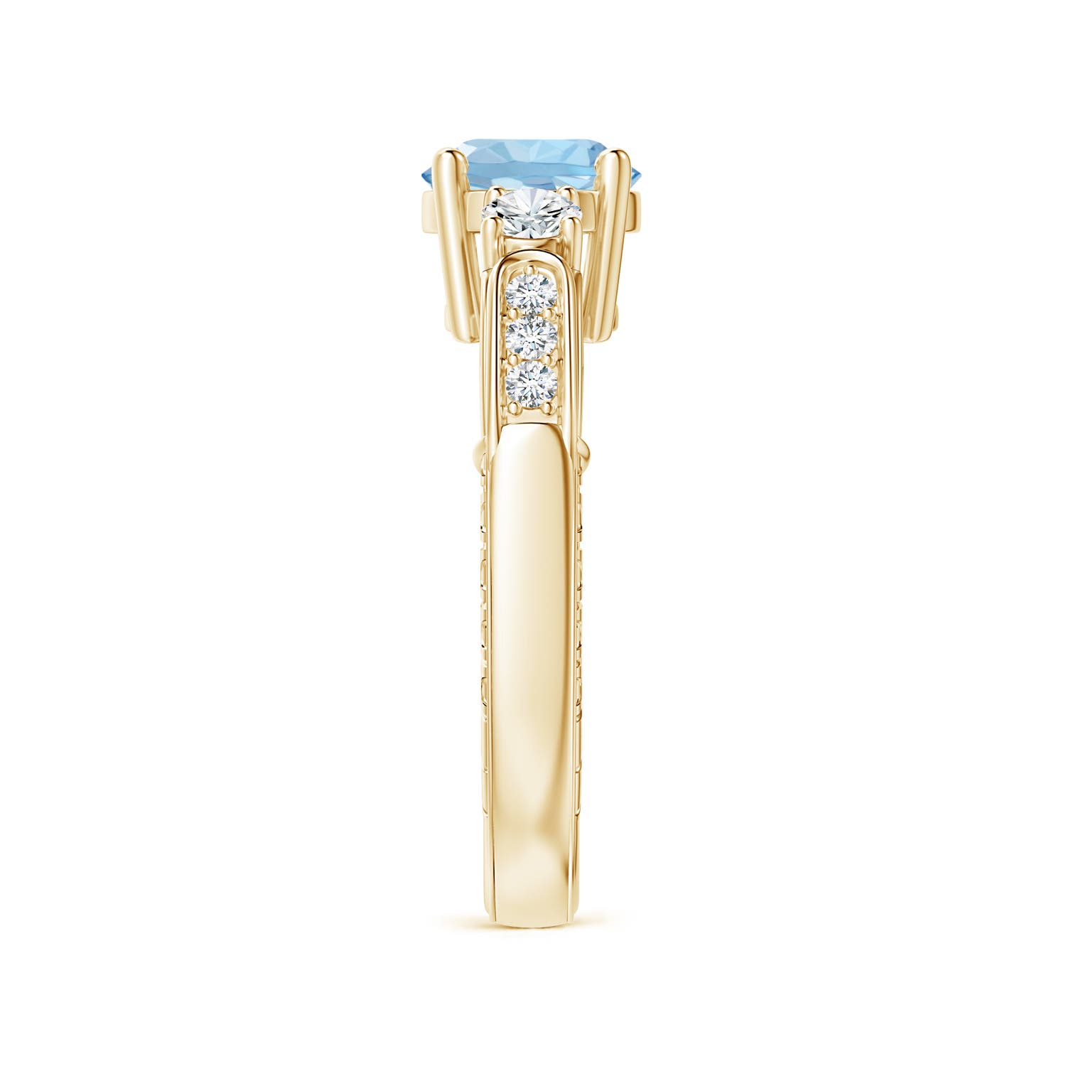 AAA - Aquamarine / 1.58 CT / 14 KT Yellow Gold