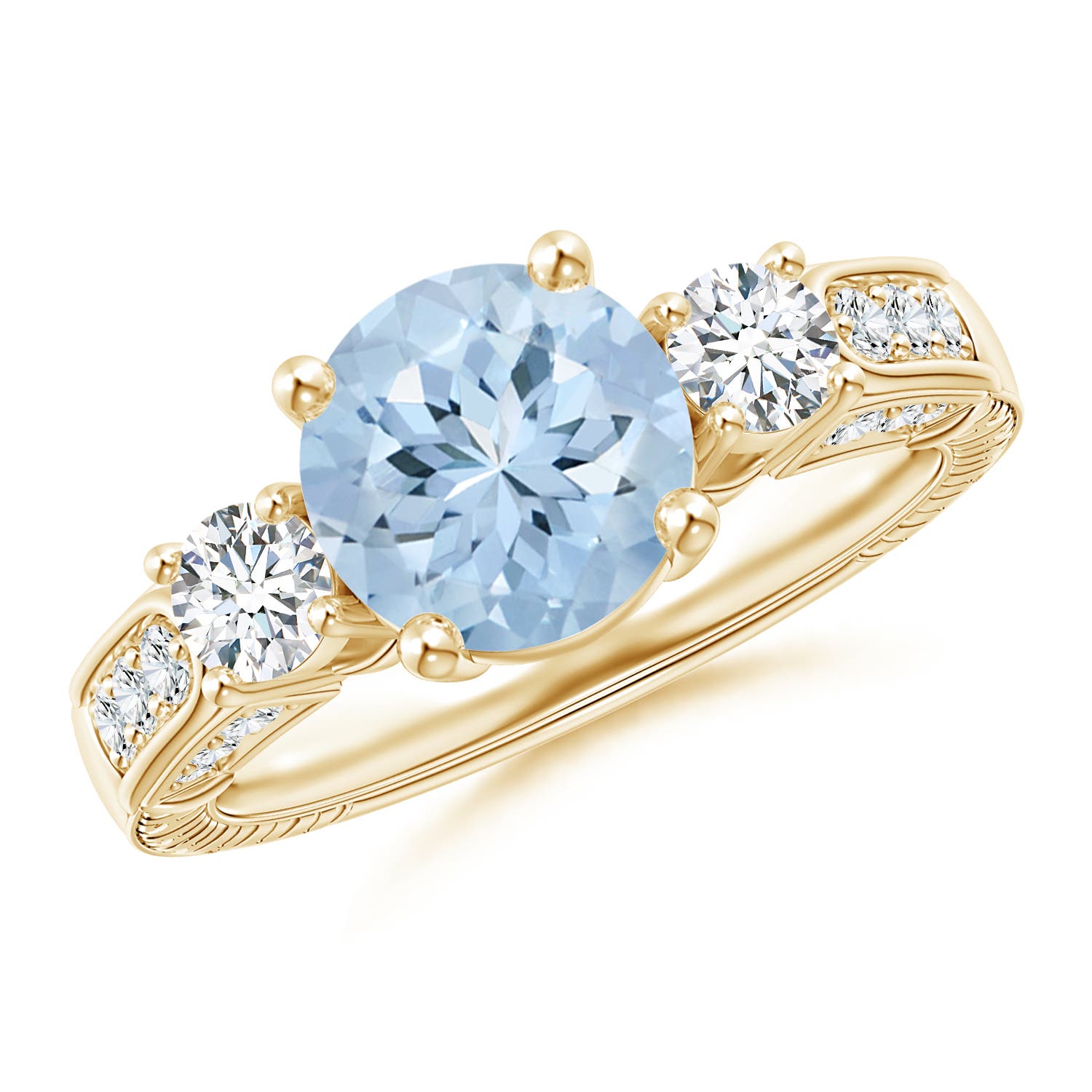 AA - Aquamarine / 2.2 CT / 14 KT Yellow Gold