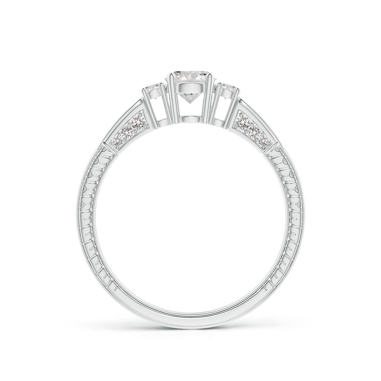 I-J, I1-I2 / 0.6 CT / 14 KT White Gold