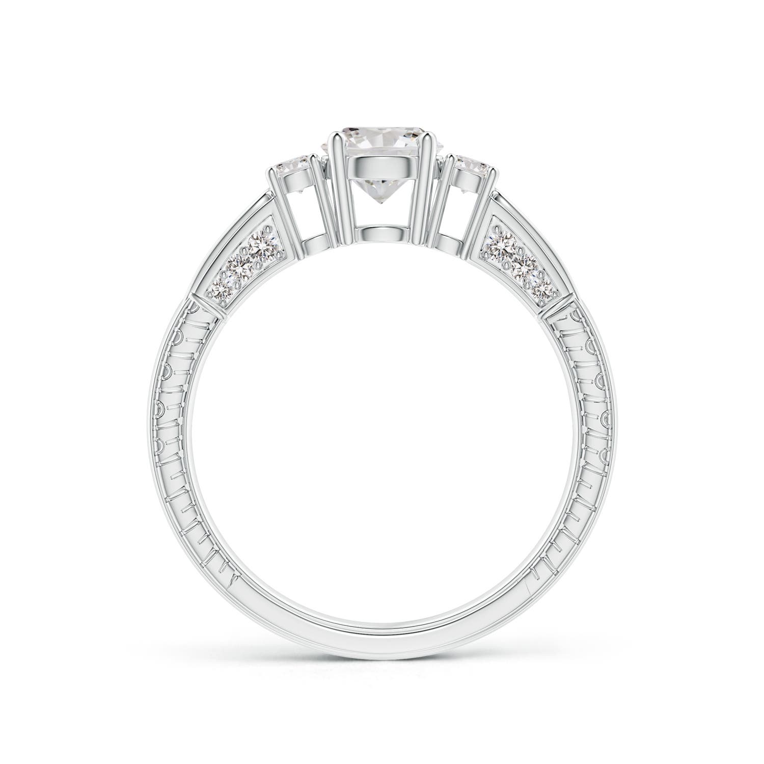 I-J, I1-I2 / 0.92 CT / 14 KT White Gold