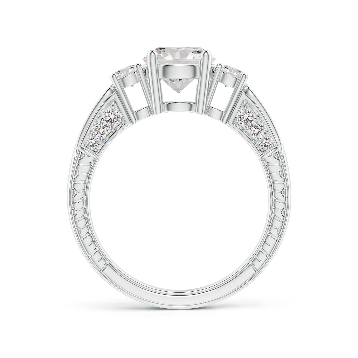 I-J, I1-I2 / 1.76 CT / 14 KT White Gold