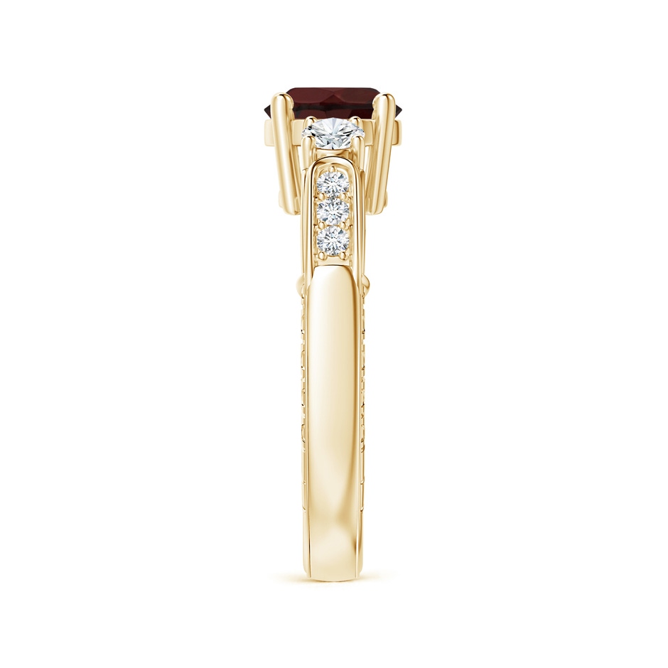 7mm A Three Stone Round Garnet and Diamond Ring in Yellow Gold side-2