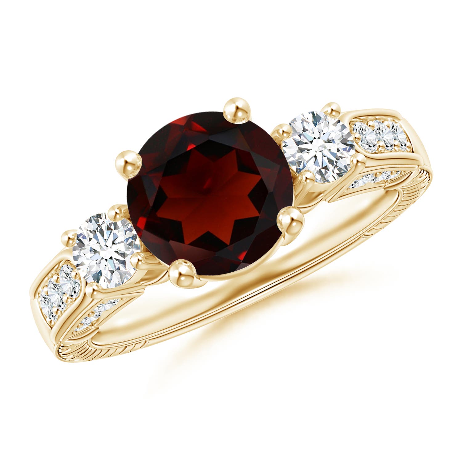 AA - Garnet / 2.8 CT / 14 KT Yellow Gold