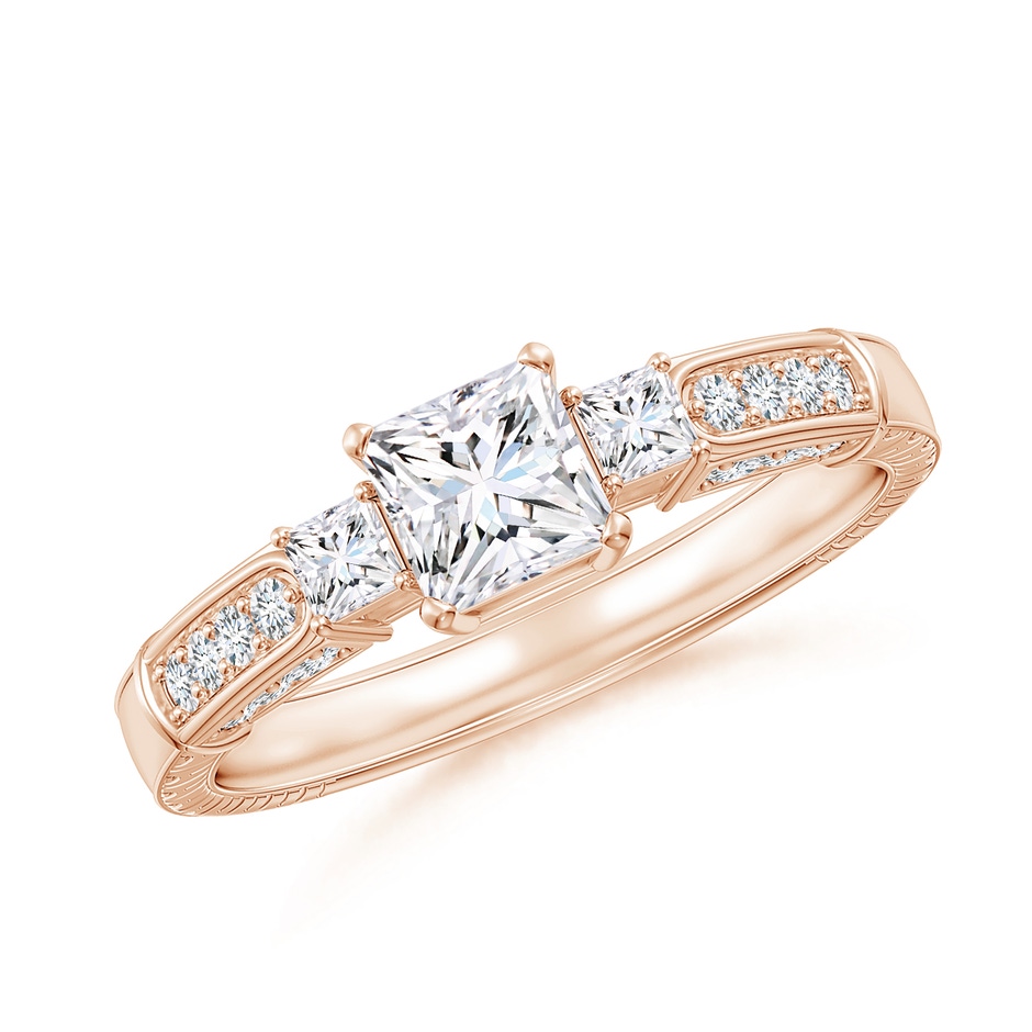 4.5mm GVS2 Princess-Cut Diamond Three Stone Ring in Rose Gold 