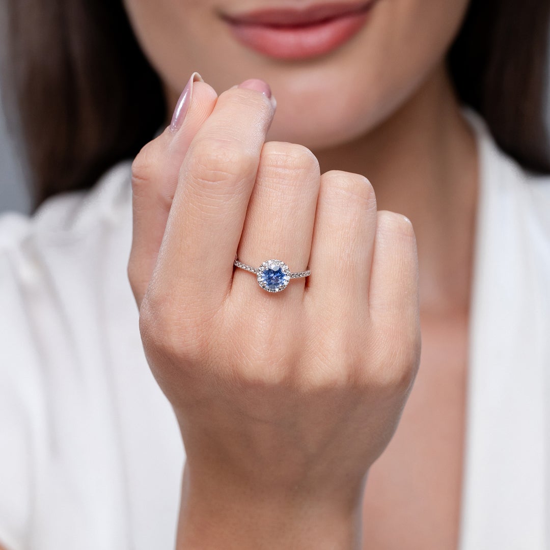 SR0717SD lifestyle image - lifestyle 5