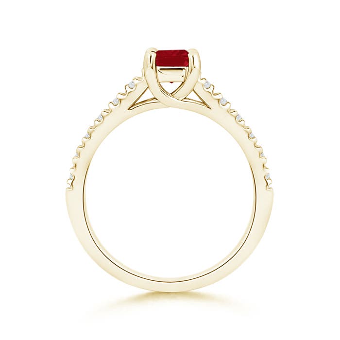 AA - Ruby / 0.57 CT / 14 KT Yellow Gold