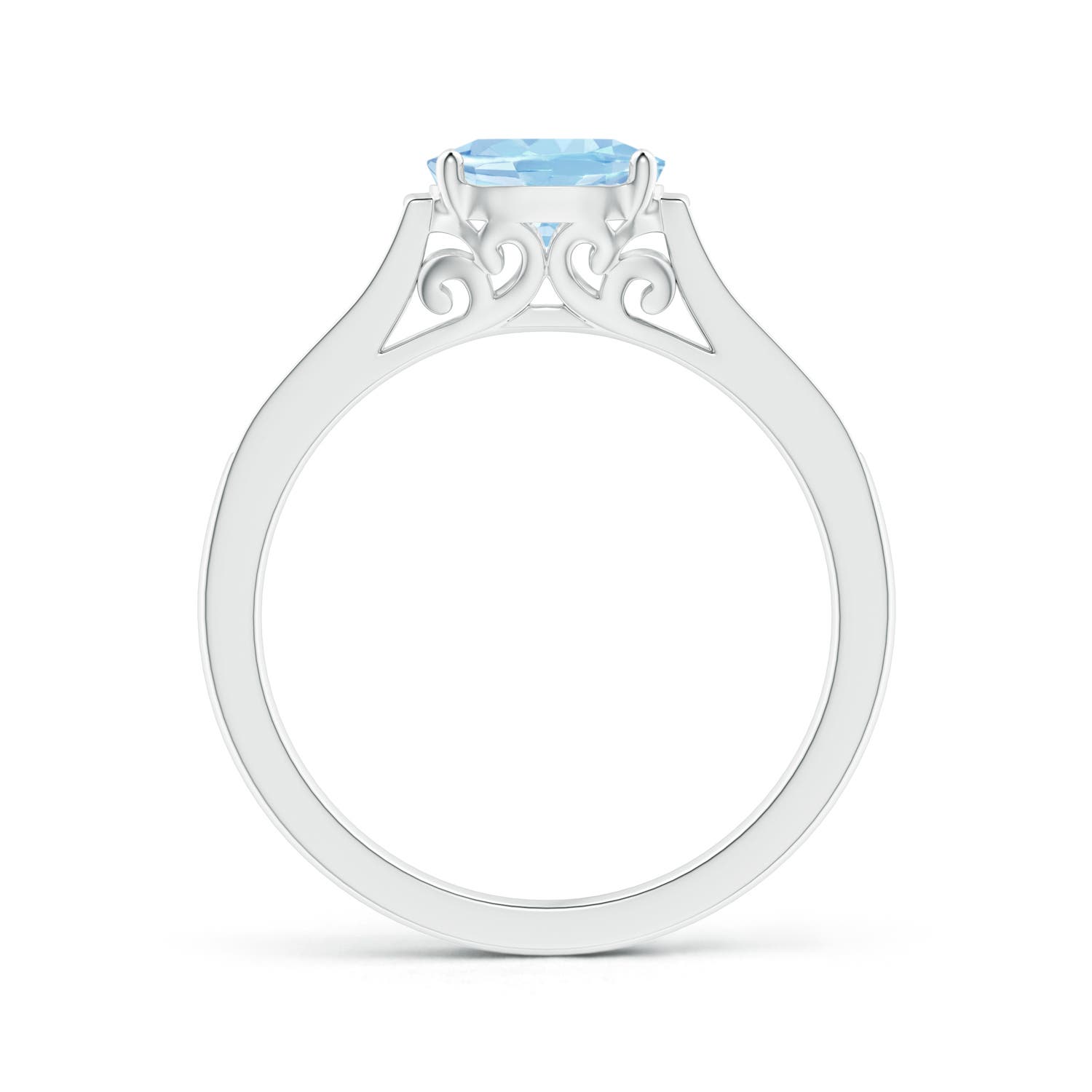 AAA - Aquamarine / 0.72 CT / 14 KT White Gold