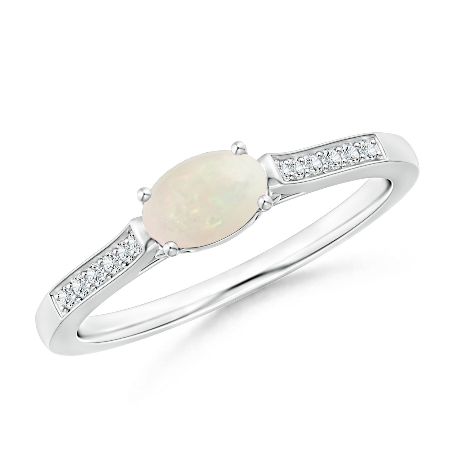 A - Opal / 0.38 CT / 14 KT White Gold