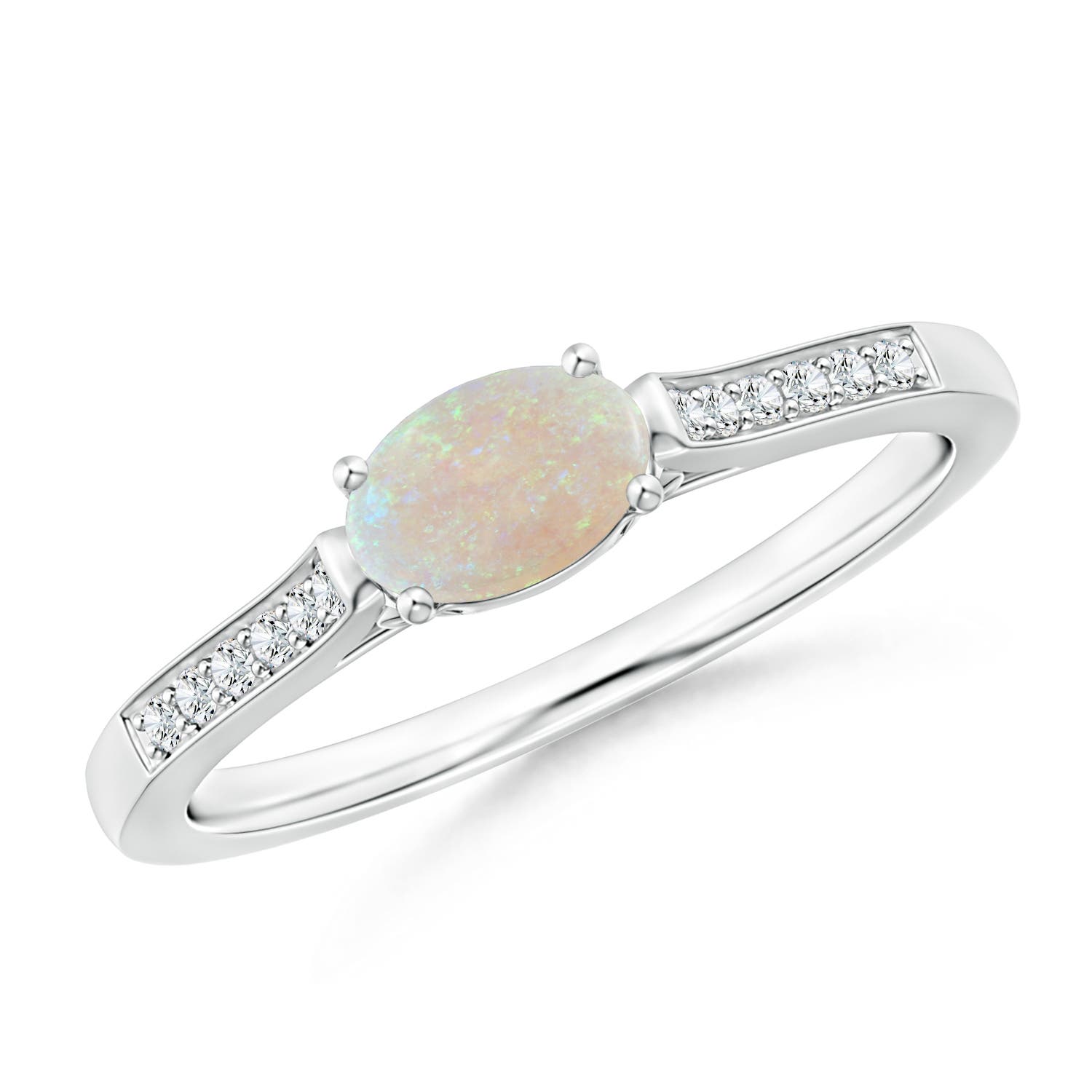 AA - Opal / 0.38 CT / 14 KT White Gold