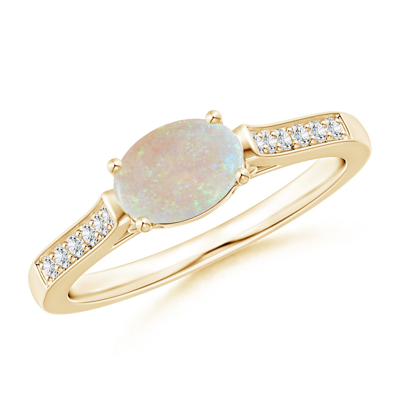 AA - Opal / 0.57 CT / 14 KT Yellow Gold