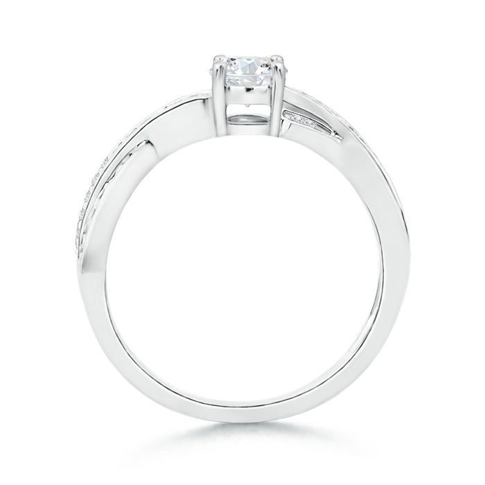 5mm GVS2 Solitaire Round Diamond Criss Cross Shank Ring in White Gold Product Image