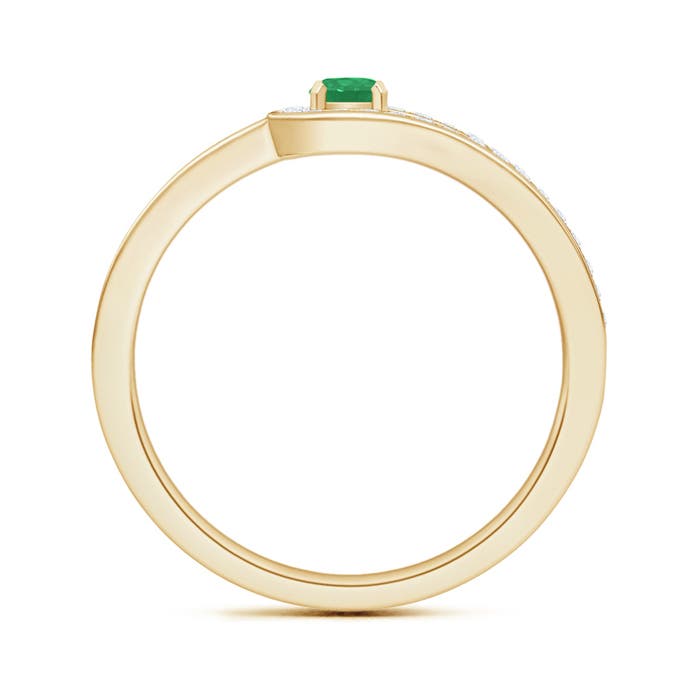 A - Emerald / 0.34 CT / 14 KT Yellow Gold