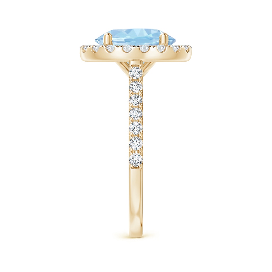 10x8mm AAA Prong-Set Oval Aquamarine Halo Ring with Diamond Accents in Yellow Gold side 299