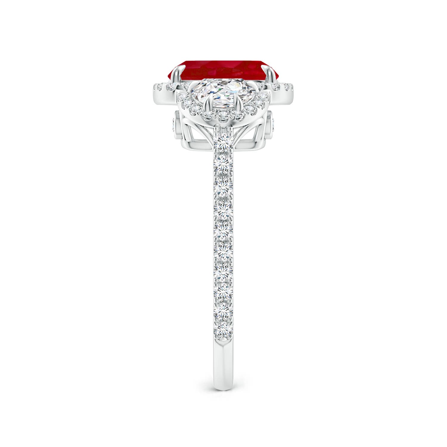 AA - Ruby / 2.42 CT / 14 KT White Gold