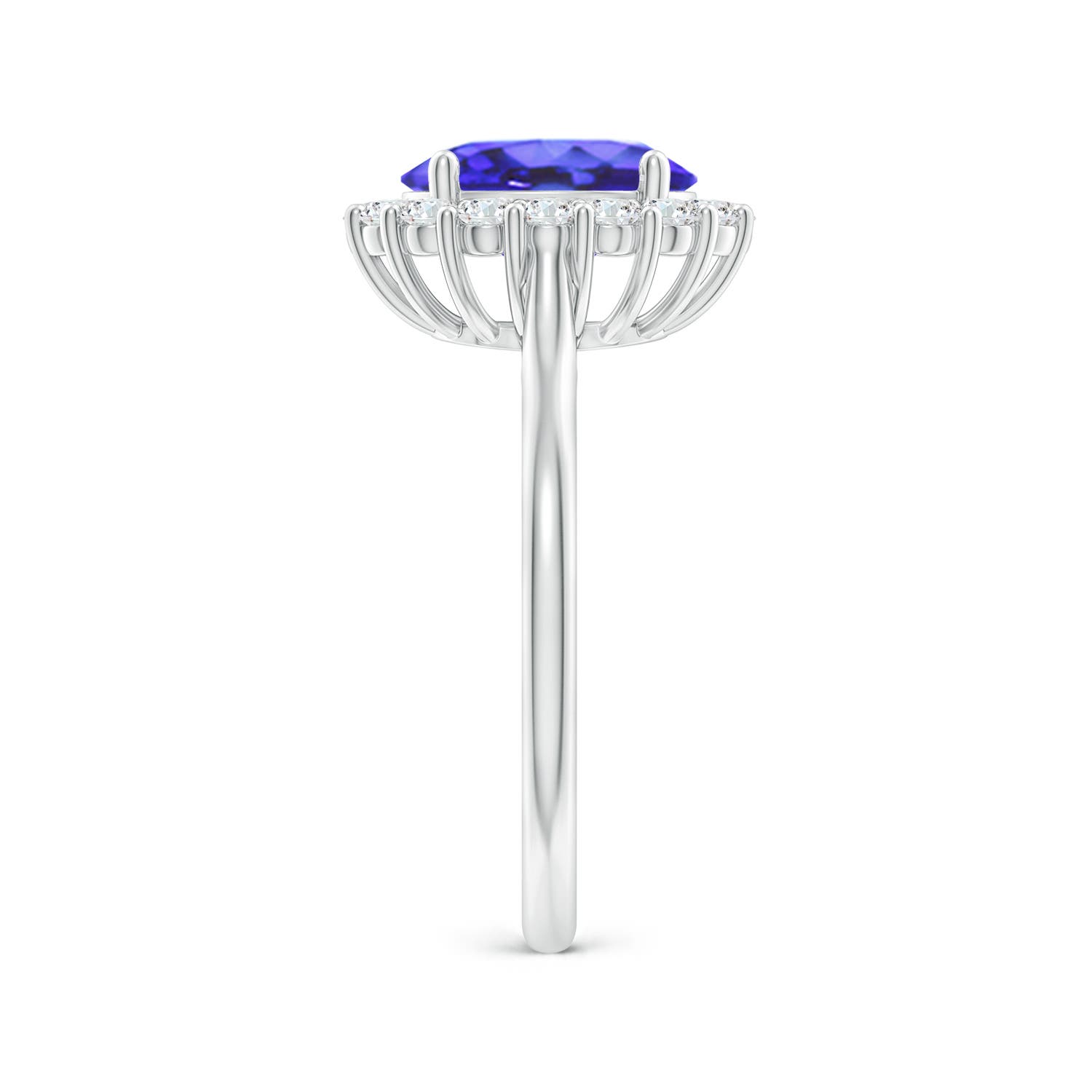 AA - Tanzanite / 2.3 CT / 14 KT White Gold