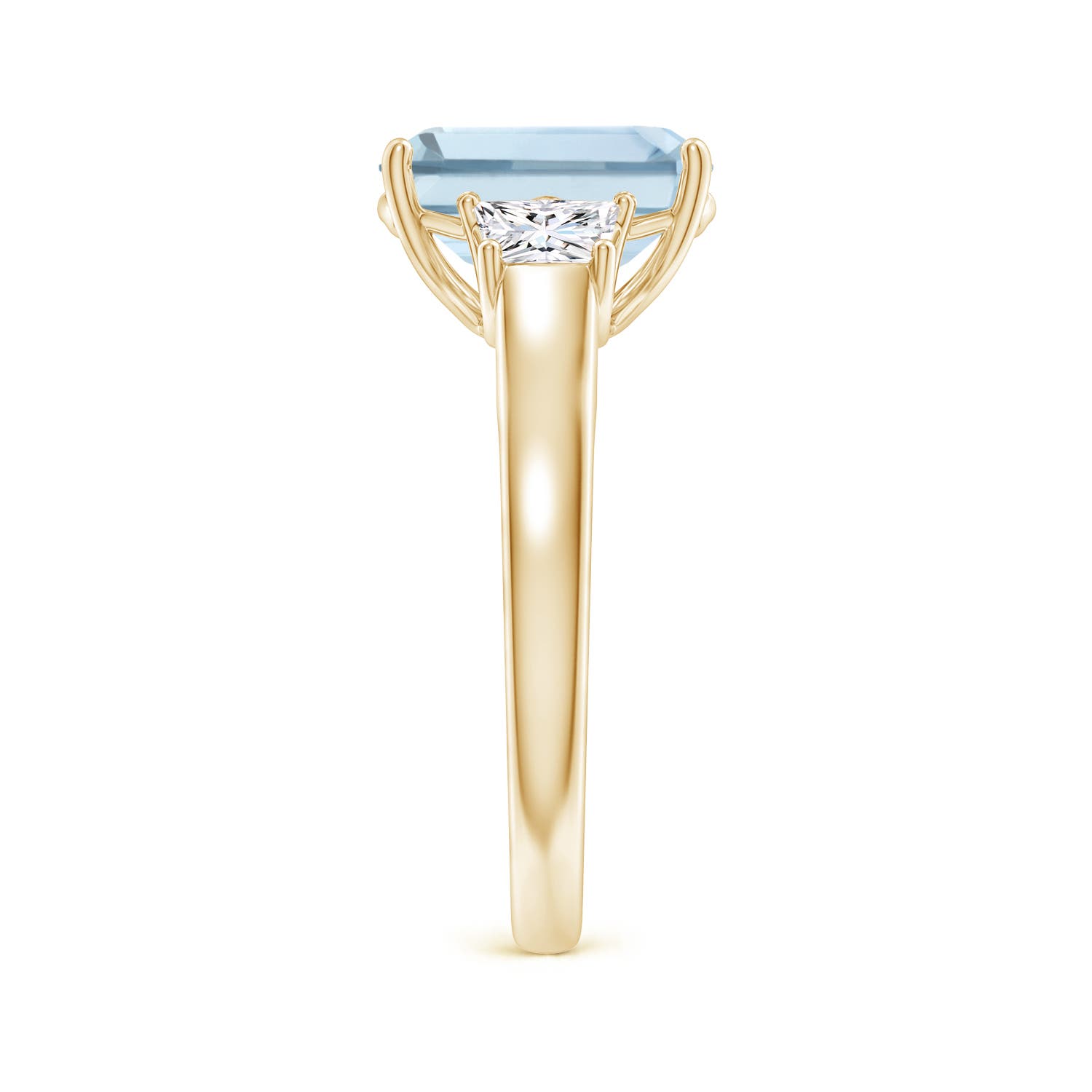 A - Aquamarine / 3.32 CT / 14 KT Yellow Gold