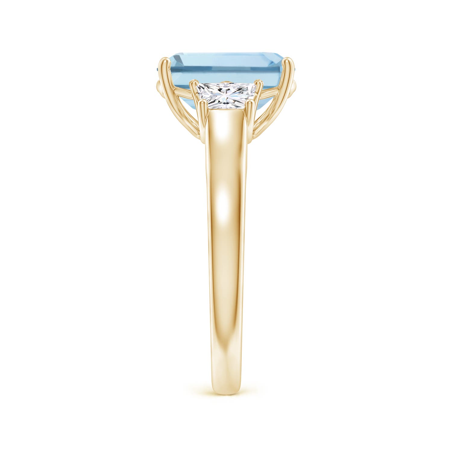 AA - Aquamarine / 3.32 CT / 14 KT Yellow Gold