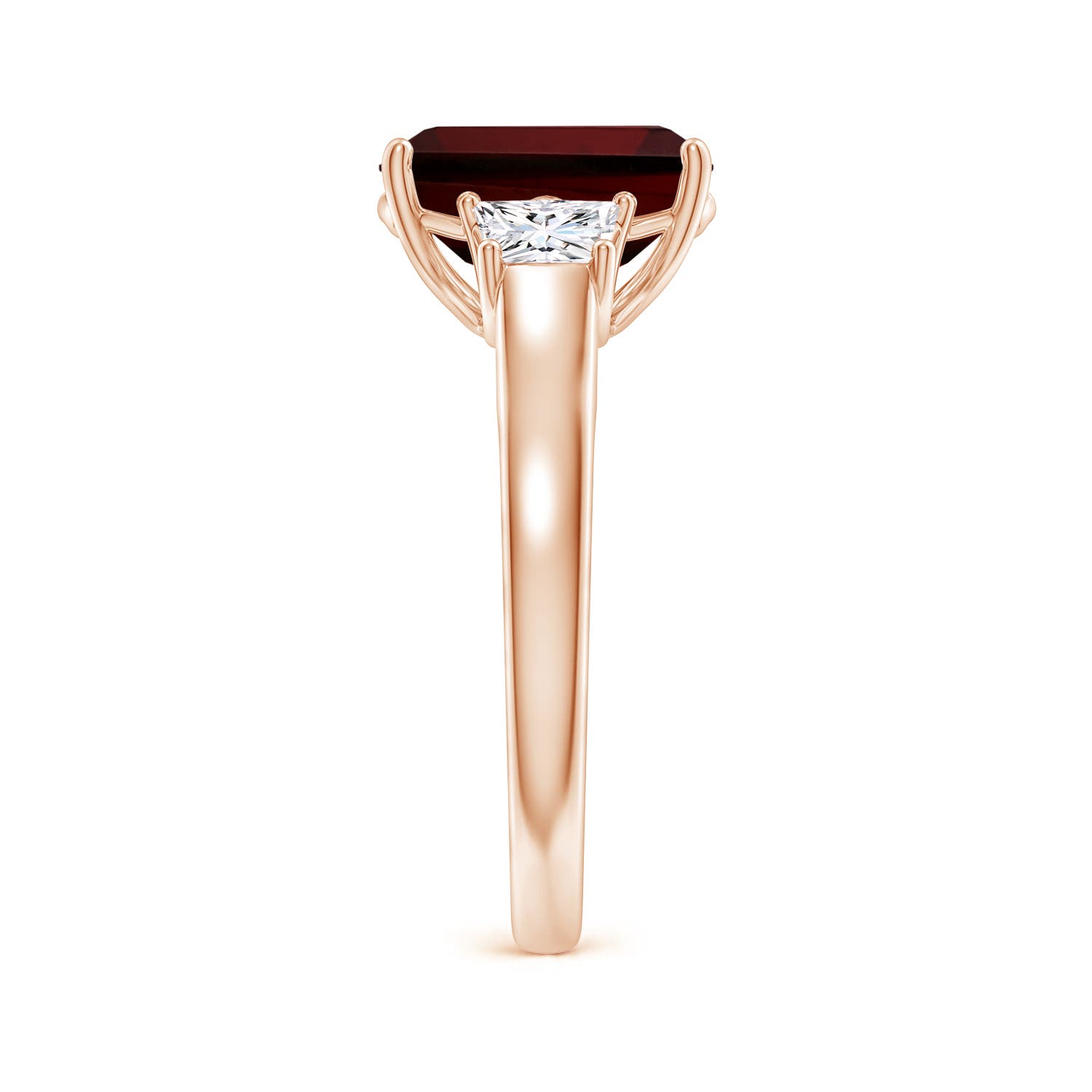 AA - Garnet / 4.32 CT / 14 KT Rose Gold