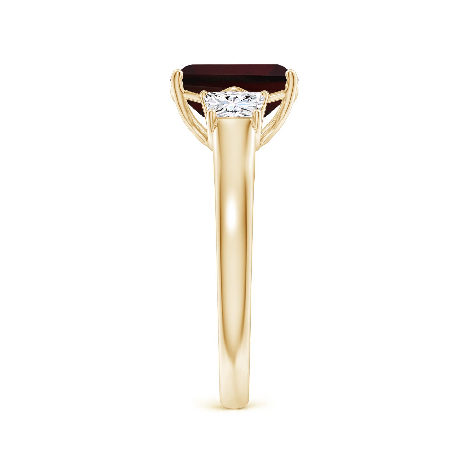 A - Garnet / 3.12 CT / 14 KT Yellow Gold