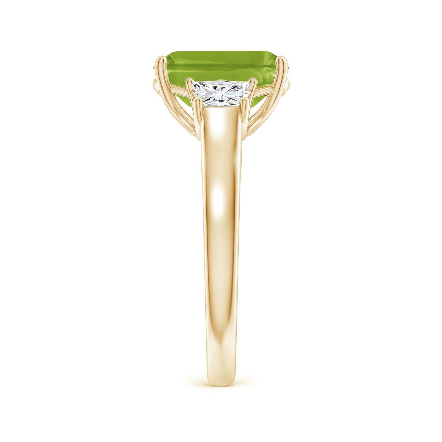 AAA - Peridot / 3.62 CT / 14 KT Yellow Gold