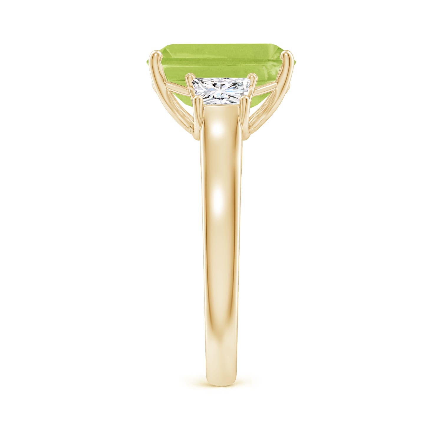 AA - Peridot / 4.12 CT / 14 KT Yellow Gold