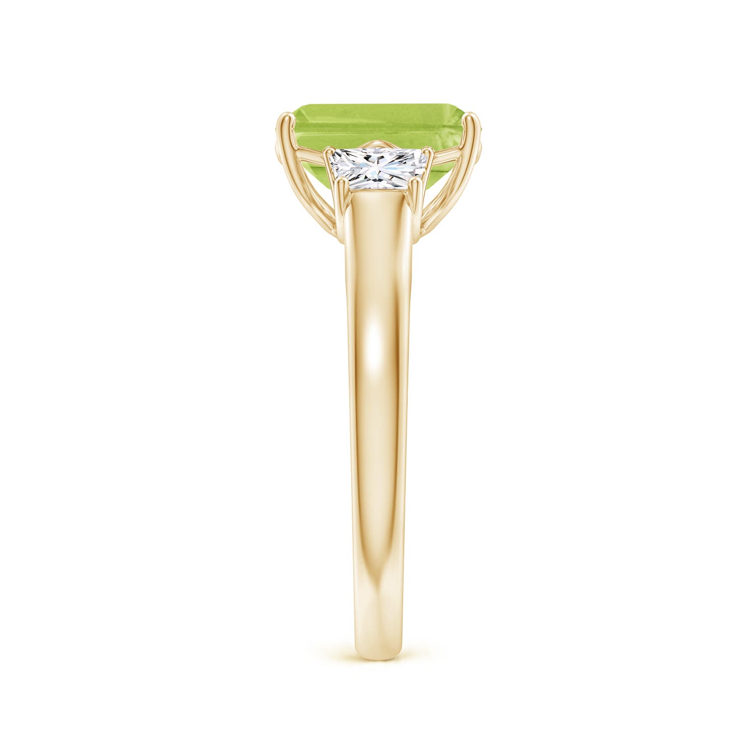 AA - Peridot / 2.67 CT / 14 KT Yellow Gold