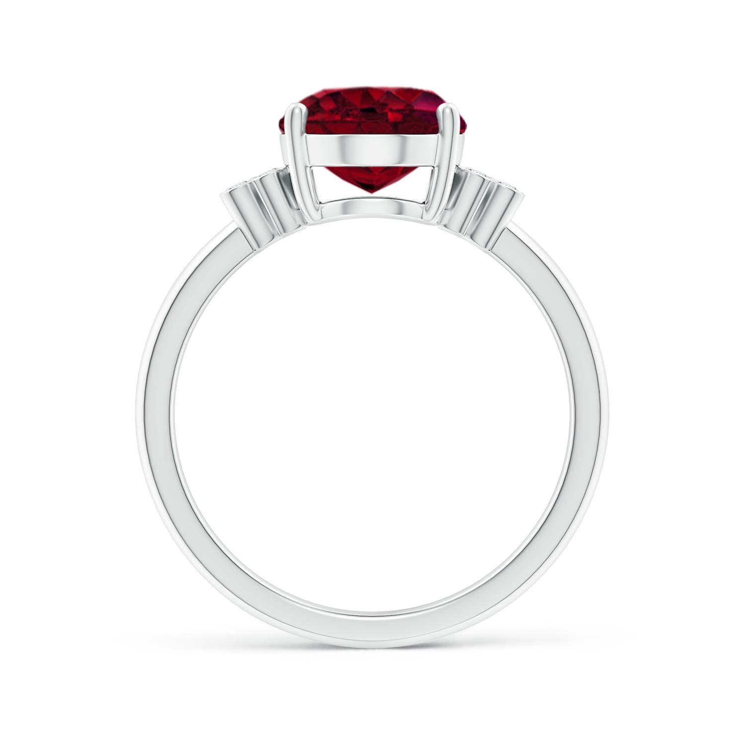 AA - Garnet / 3.03 CT / 14 KT White Gold