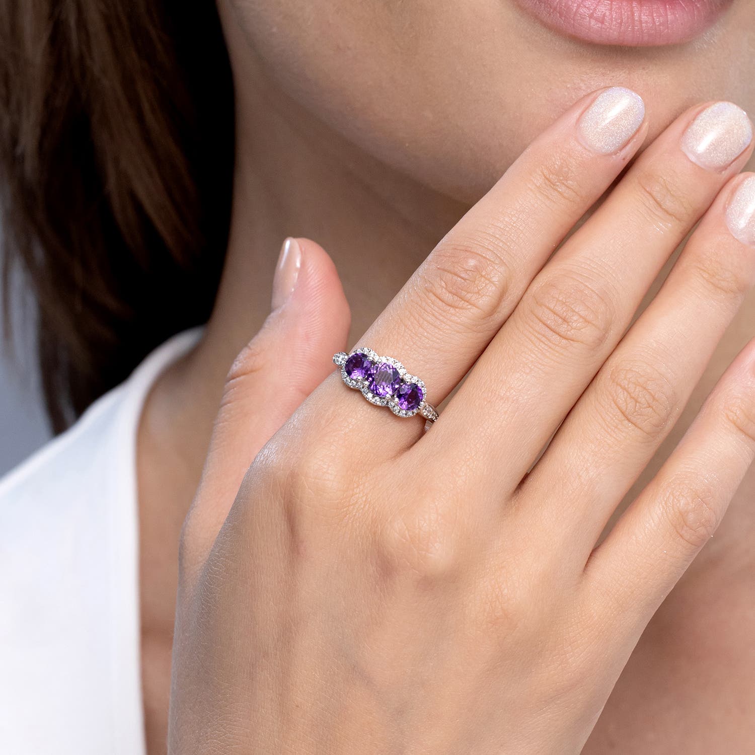 SR1057AMD lifestyle image - lifestyle 4