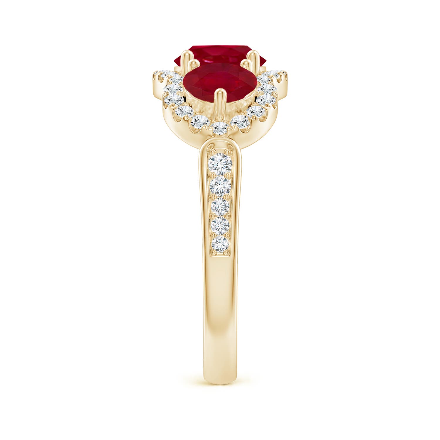 AA - Ruby / 2.53 CT / 14 KT Yellow Gold