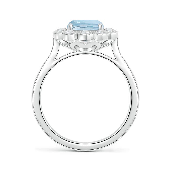 AA - Aquamarine / 2.3 CT / 14 KT White Gold