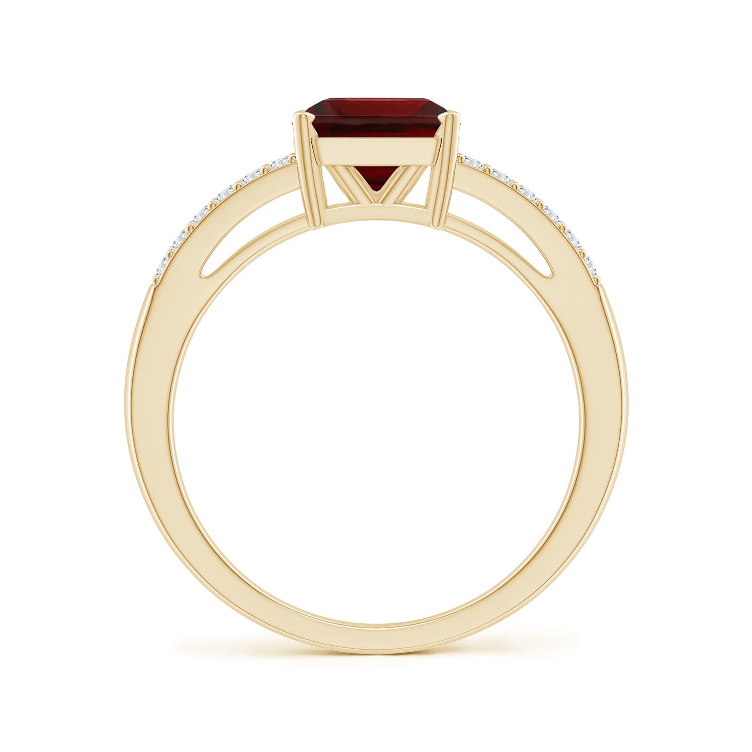 AA - Garnet / 2.14 CT / 14 KT Yellow Gold