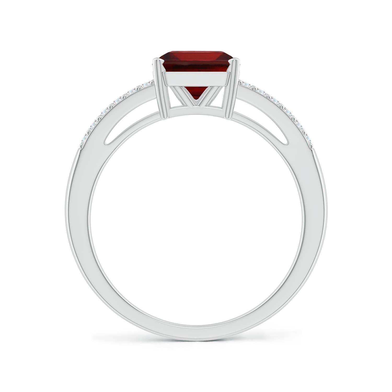 AAA - Garnet / 2.14 CT / 14 KT White Gold