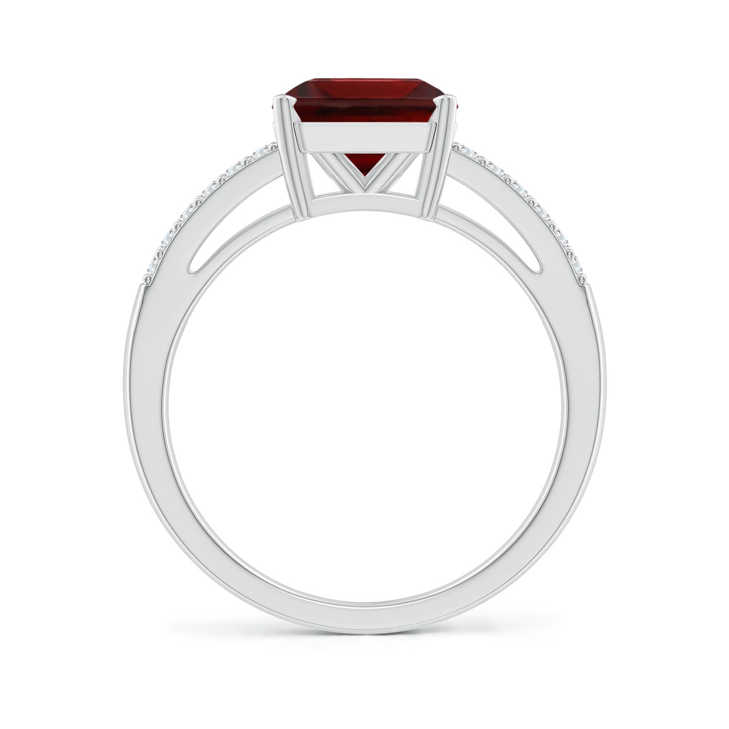 AA - Garnet / 3.04 CT / 14 KT White Gold