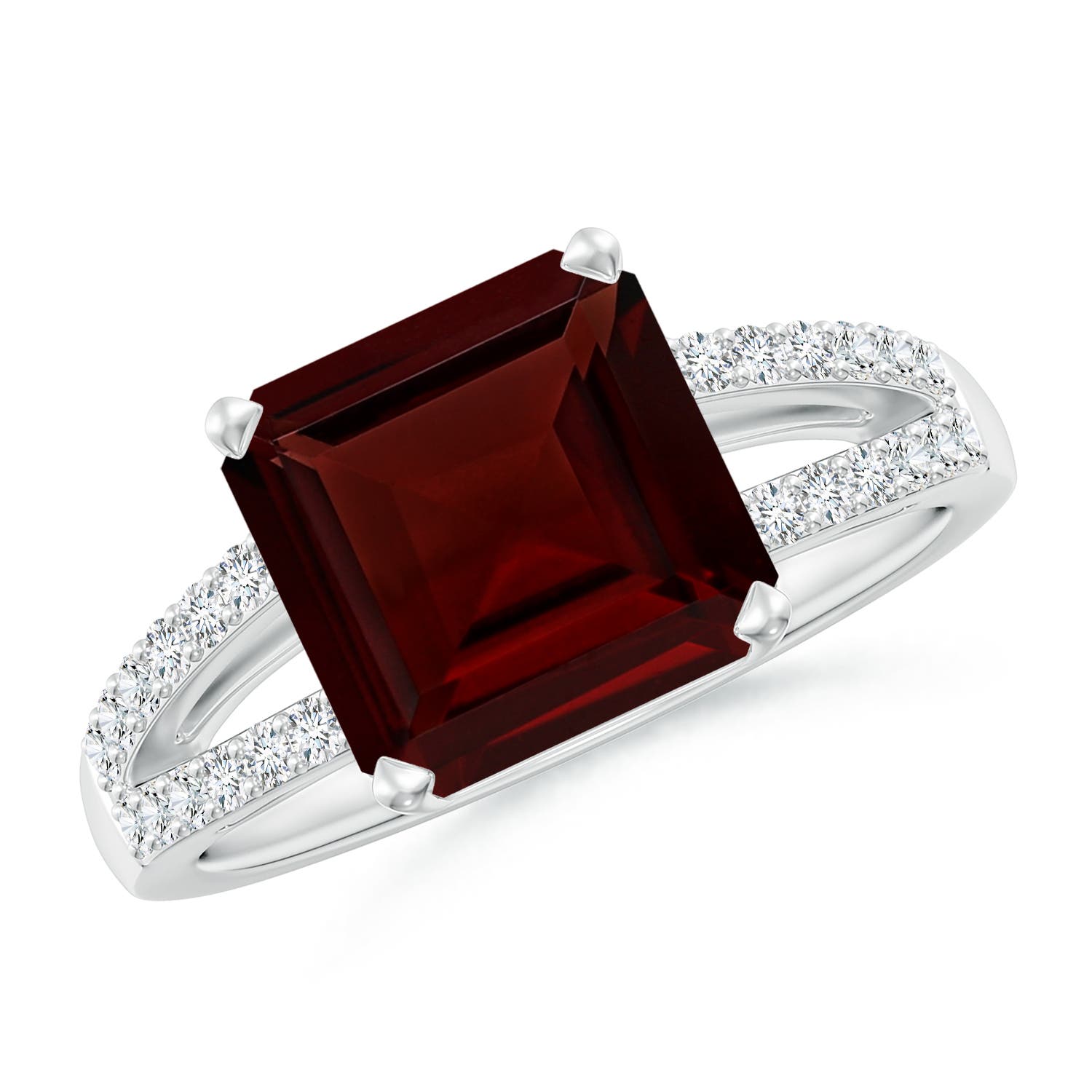 A - Garnet / 4.44 CT / 14 KT White Gold