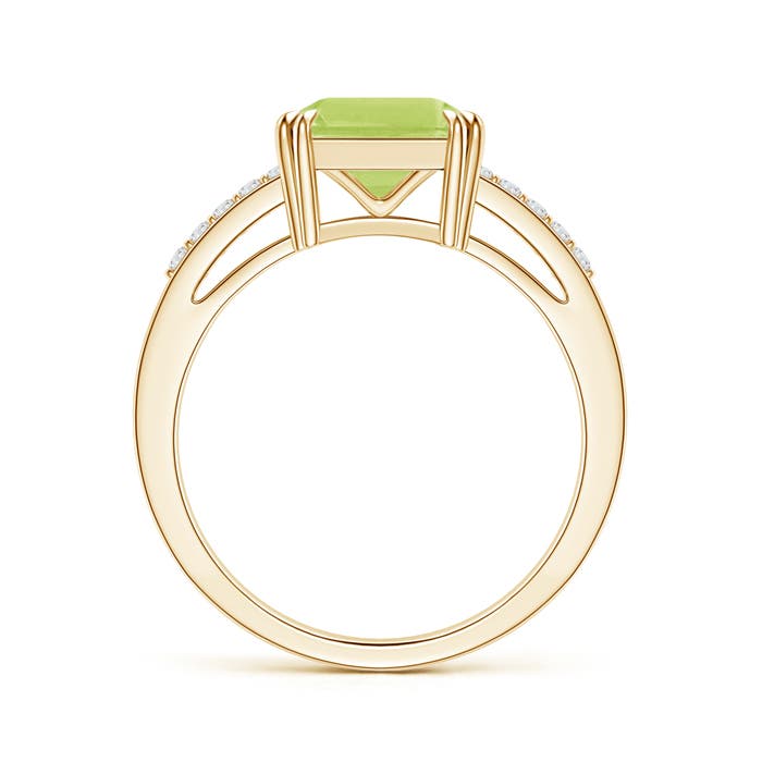 A - Peridot / 2.24 CT / 14 KT Yellow Gold