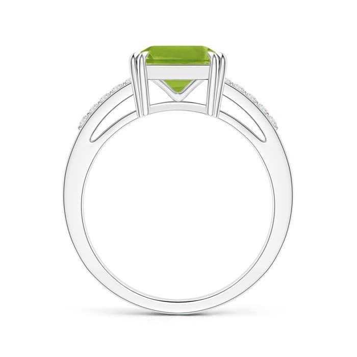 AAA - Peridot / 2.24 CT / 14 KT White Gold