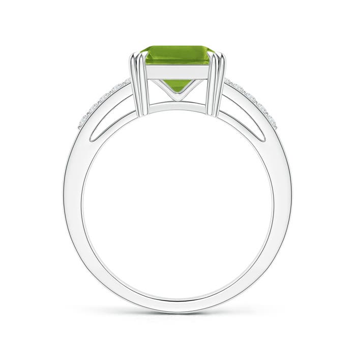 AAAA - Peridot / 2.24 CT / 14 KT White Gold