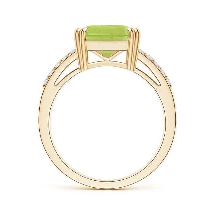 AA - Peridot / 2.99 CT / 14 KT Yellow Gold